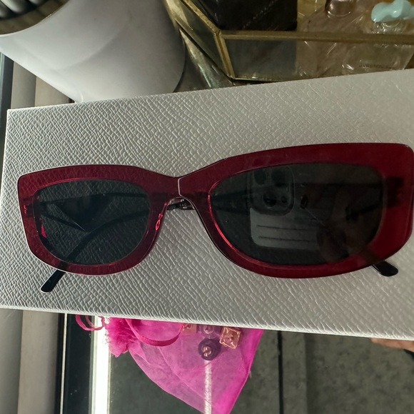 Red Prada PR14YS Rectangle Sunglasses! - Picture 4 of 11